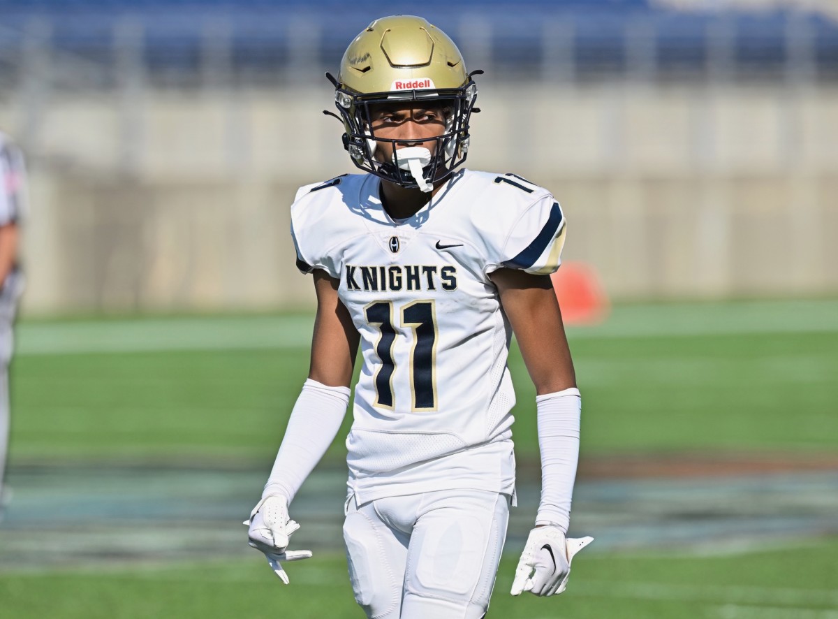 Photo of Archbishop Hoban defensive back Elbert "Rock" Hill by Jeff Harwell
